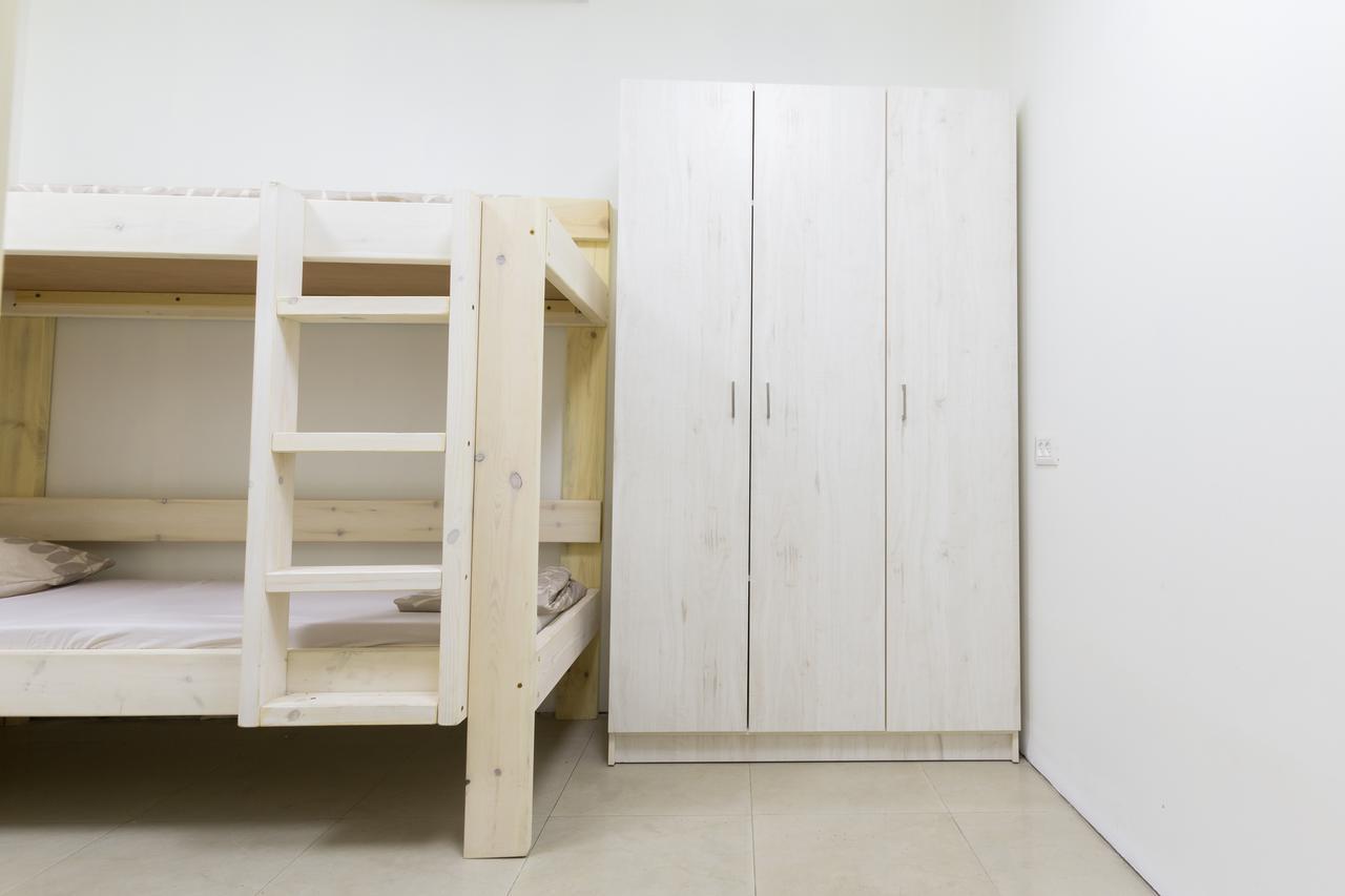 Mevaser - Christian Hostel Ришон ле Цион Екстериор снимка