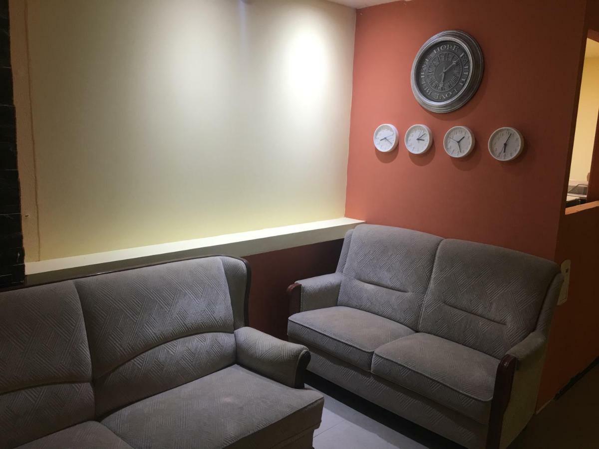 Mevaser - Christian Hostel Ришон ле Цион Екстериор снимка